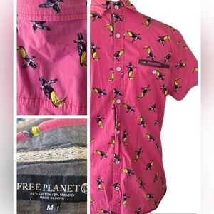 Free planet bird toucan men’s shirt pink size M